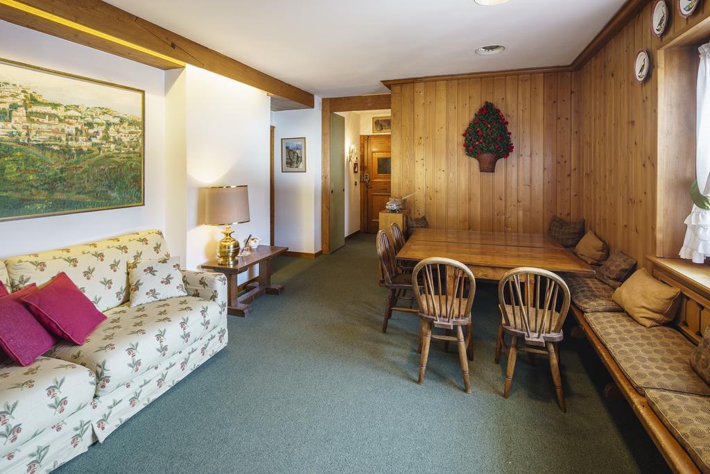Villa Franchetti - Stayincortina Cortina dʼAmpezzo Exteriér fotografie