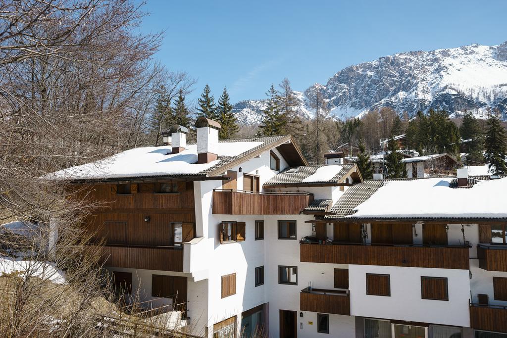 Villa Franchetti - Stayincortina Cortina dʼAmpezzo Exteriér fotografie